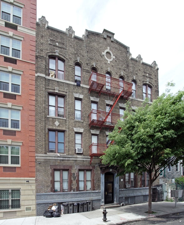 279 Kosciuszko St in Brooklyn, NY - Building Photo