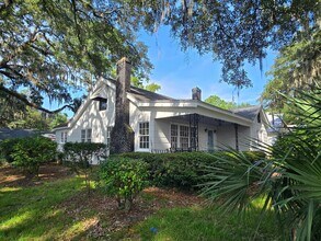 101 W 50th St in Savannah, GA - Building Photo - Building Photo