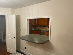 182 Plainfield Ave in Floral Park, NY - Building Photo - Building Photo