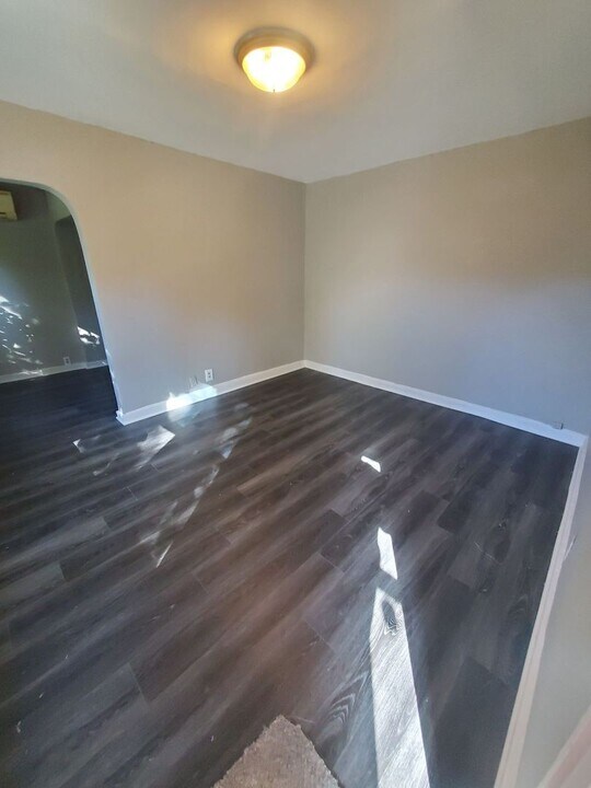 4603 N 29th St - 6 unit in Milwaukee, WI - Building Photo