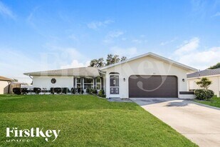 306 SE 15th St in Cape Coral, FL - Building Photo