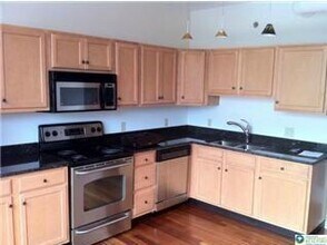 11 W 2nd St in Bethlehem, PA - Building Photo - Building Photo