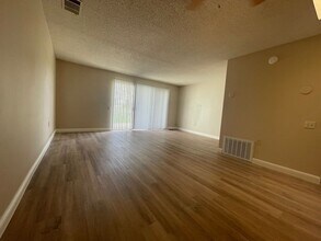 143 Monterey Dr in Vacaville, CA - Building Photo - Building Photo