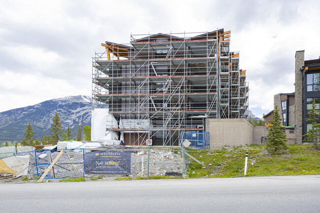 101 Stewart Creek Rise in Canmore, AB - Building Photo - Building Photo