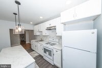 6009 Walnut St photo'