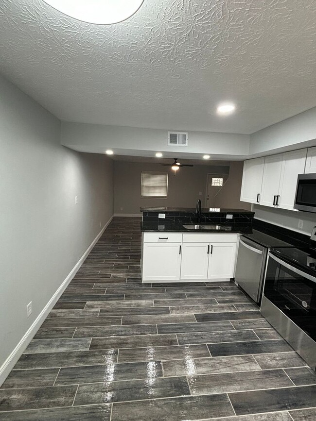 3237 Summerhill Ln in Columbus, OH - Building Photo - Building Photo