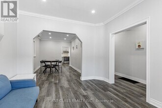 1113 Dufferin St in Toronto, ON - Building Photo - Building Photo
