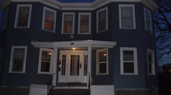 701 Harrison Ave in Burlington, IA - Building Photo