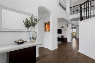 2233 Santa Isabella Dr in Leander, TX - Building Photo - Building Photo