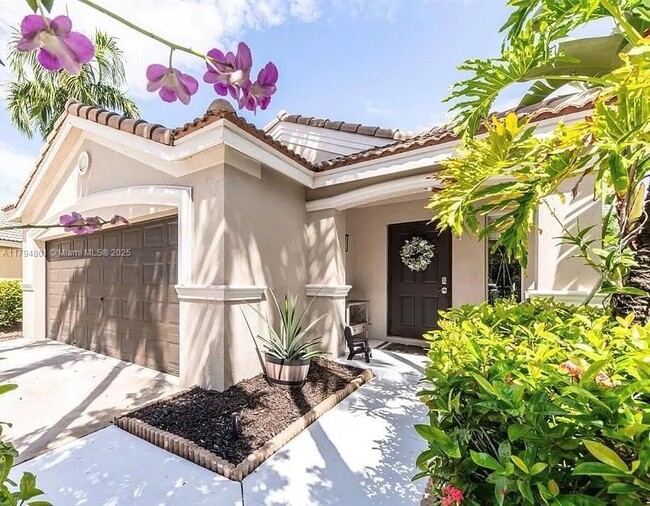 property at 1025 Bamboo Ln