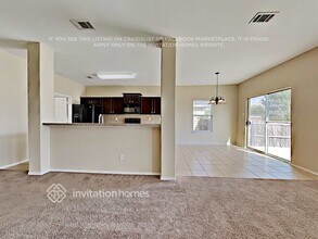 12325 Hunters Crossing Ln in Burleson, TX - Building Photo - Building Photo