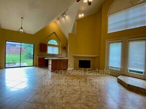 9221 Ellerbe Rd in Shreveport, LA - Building Photo - Building Photo