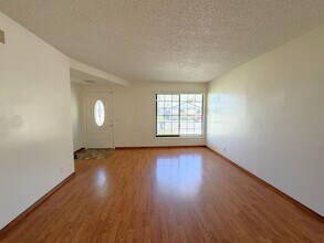 237 Amherst Pl in Lompoc, CA - Building Photo - Building Photo