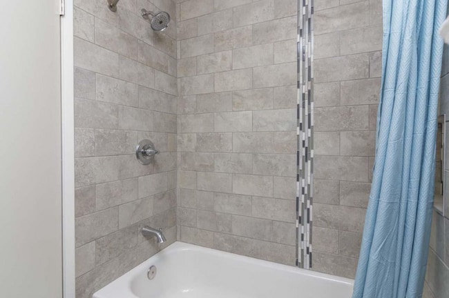 3121 Alhambra Ave in Martinez, CA - Building Photo - Building Photo