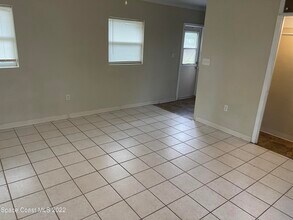1044 S Wickham Rd in Melbourne, FL - Building Photo - Building Photo