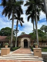 4808 N State Rd 7 in Coconut Creek, FL - Building Photo