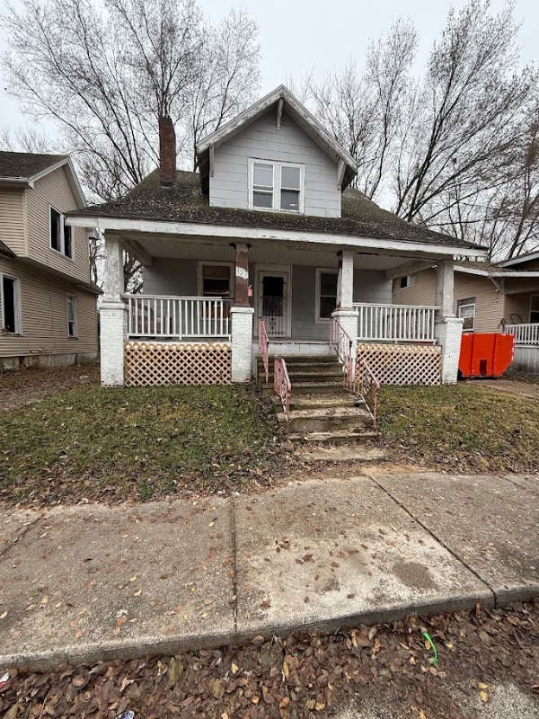 327 E Stuart Ave in Decatur, IL - Building Photo - Building Photo