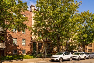 1581-1591 De Champlain Rue in Montréal, QC - Building Photo