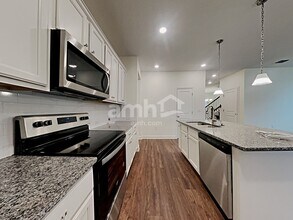 1282 Tan Tara Trail in Jacksonville, FL - Building Photo - Building Photo