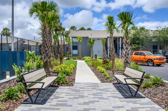 Bridgewater by Trion Living in Orlando, FL - Building Photo - Building Photo