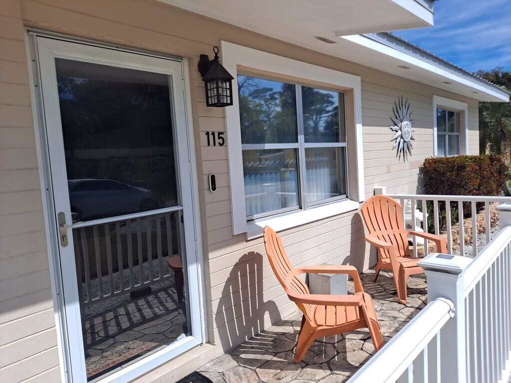 115 Neptune Dr Rentals in Edgewater, FL