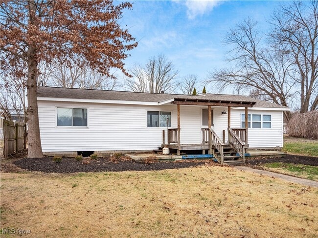 property at 237 Front St
