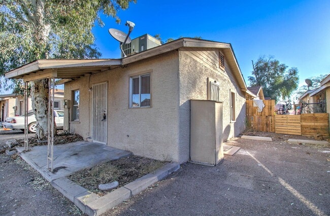 9316 E Balsam Ave in Mesa, AZ - Building Photo - Building Photo