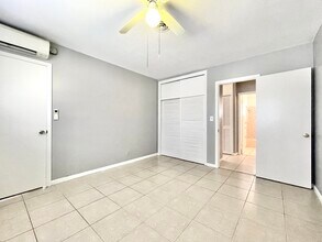 1021 Crystal Lake Dr in Pompano Beach, FL - Building Photo - Building Photo