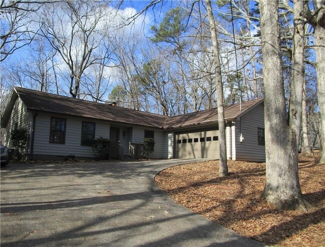 property at 3730 Newport Dr