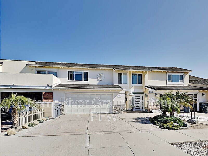 2030 Kingsbridge Way in Oxnard, CA - Building Photo