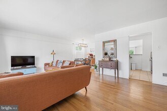10028 Greenock Rd in Silver Spring, MD - Building Photo - Building Photo