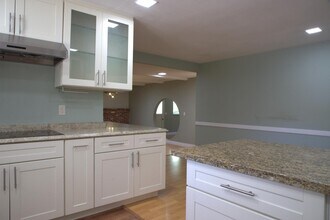 20231 Merrick Dr in Saratoga, CA - Building Photo - Building Photo