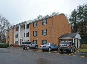 4622 Grandin Rd Apartments