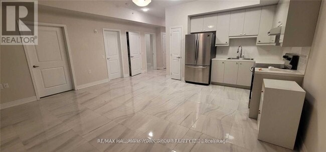 property at 32 Wellington St E