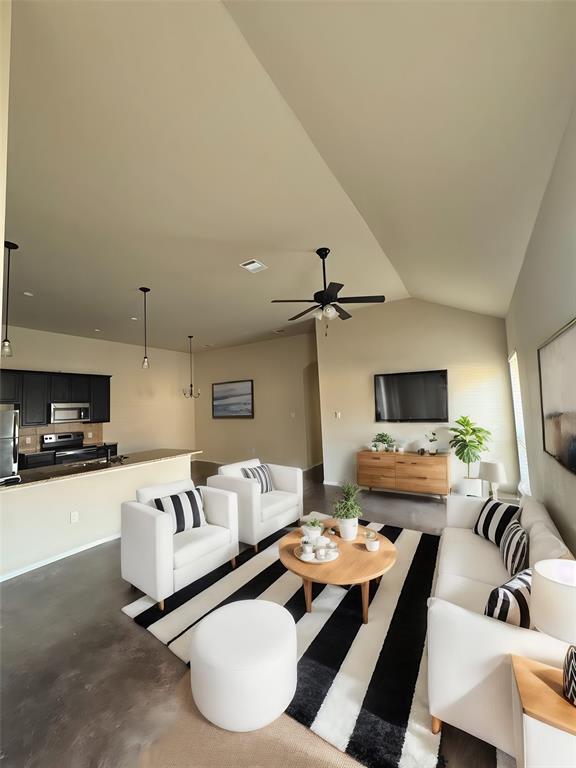 property at 515 Jack Rabbit Ln