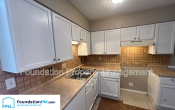 3818 High Bridge Ct in Memphis, TN - Building Photo - Building Photo