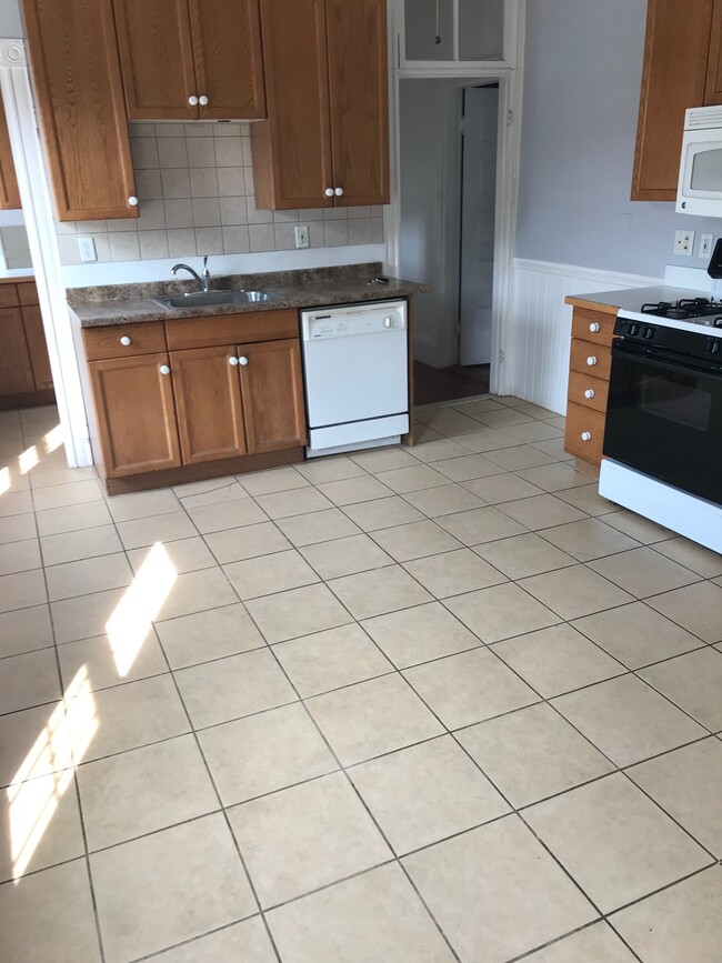 794 Boylston St, Unit 2