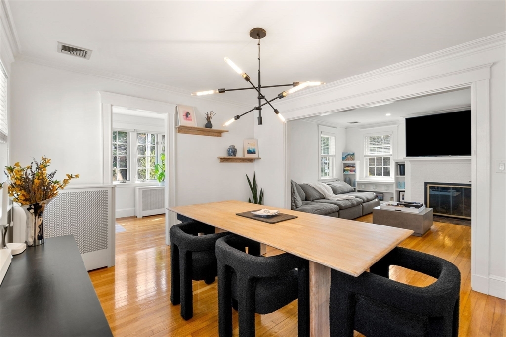 99 Atwood Ave in Newton, MA - Building Photo