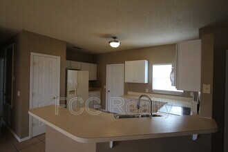 36 Coventry Ct in Kissimmee, FL - Building Photo - Building Photo