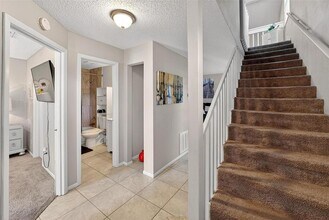 1300 Woodman Way in Orlando, FL - Building Photo - Building Photo