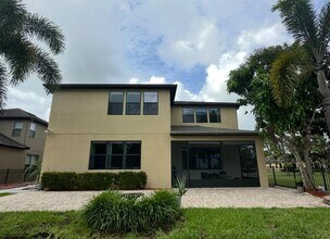 13245 Longacre Dr in Windermere, FL - Building Photo - Building Photo