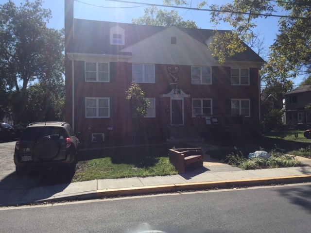 4617 Norwich Rd, Unit 101 in College Park, MD - Building Photo