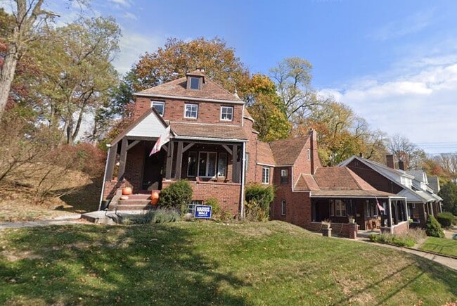property at 119 Anita Ave