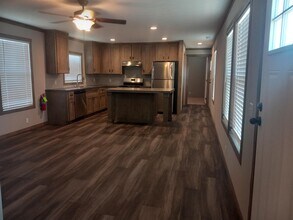 2101 SW 38th St in Lawton, OK - Building Photo - Building Photo