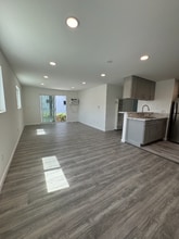 1503 Cochran Ave in Los Angeles, CA - Building Photo - Building Photo