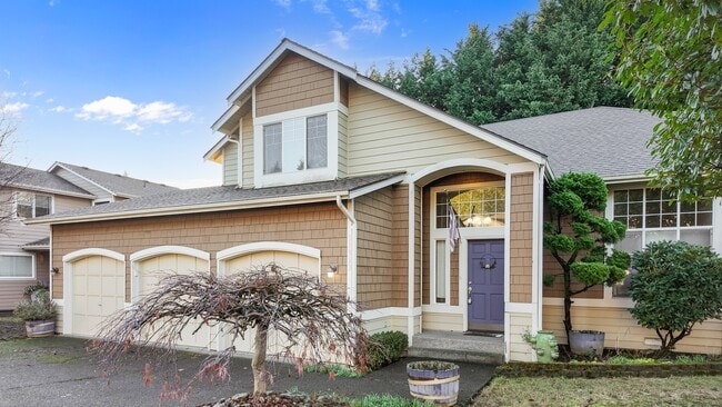 11913 SE 203rd St in Kent, WA - Building Photo - Building Photo