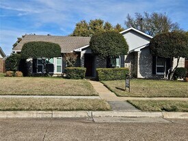 809 Harvest Glen Dr in Plano, TX - Building Photo