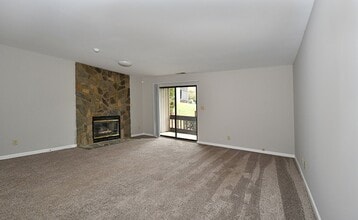 411 Mallard Head Pl in Mooresville, NC - Building Photo - Building Photo