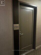 320 Tweedsmuir Ave in Toronto, ON - Building Photo - Building Photo