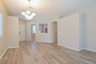 306 E Calle CERITA in Green Valley, AZ - Building Photo - Building Photo